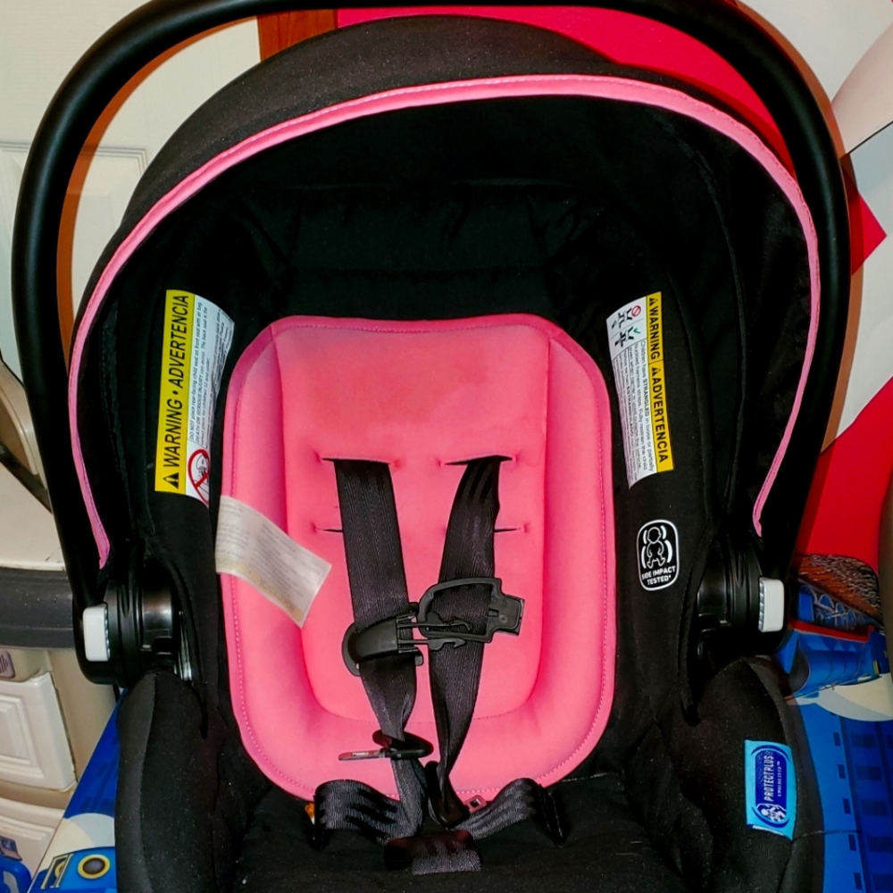 Graco 35 infant car seats